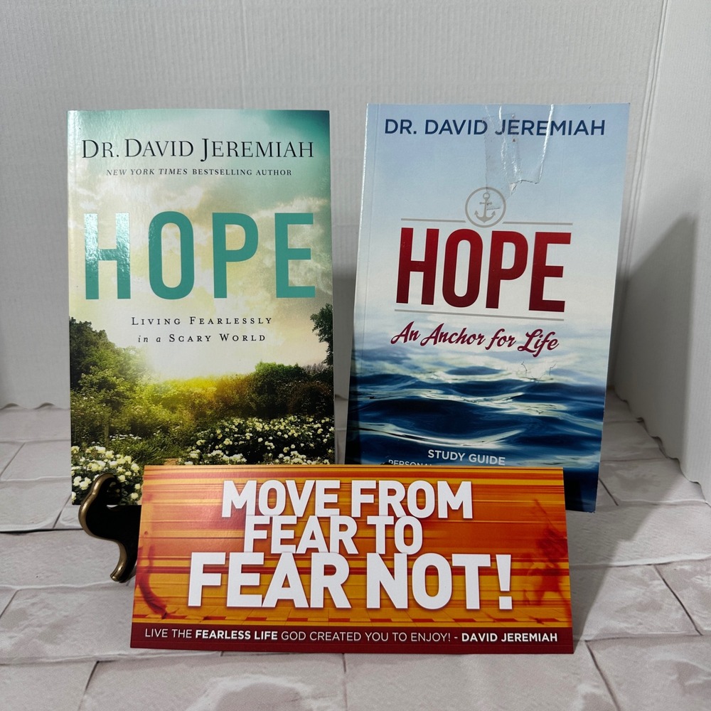 Hope: Living Fearlessly…PB Book & Hope:‎ An Anchor…PB Study Guide David Jeremiah